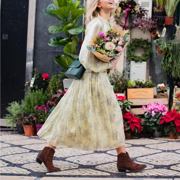 Zara METALLIC THREAD PRINTED DRESS-LIGHT YELLOW-7521/311 - Picture 1 of 16